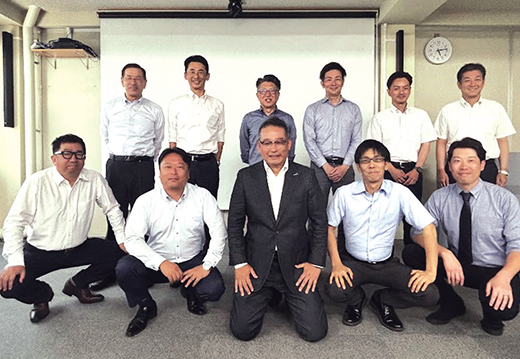 ボタニカルブラスト協会の集合写真